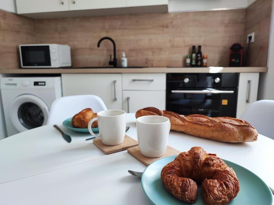 Pause Entre Cite Et Bastide *Clim *Wifi *Smart Tv Carcassonne Exterior foto